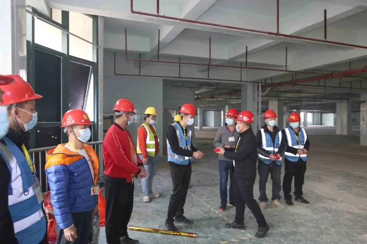 伯恩光學(xué)A1辦公樓裝修裝飾工程開(kāi)工大吉！
