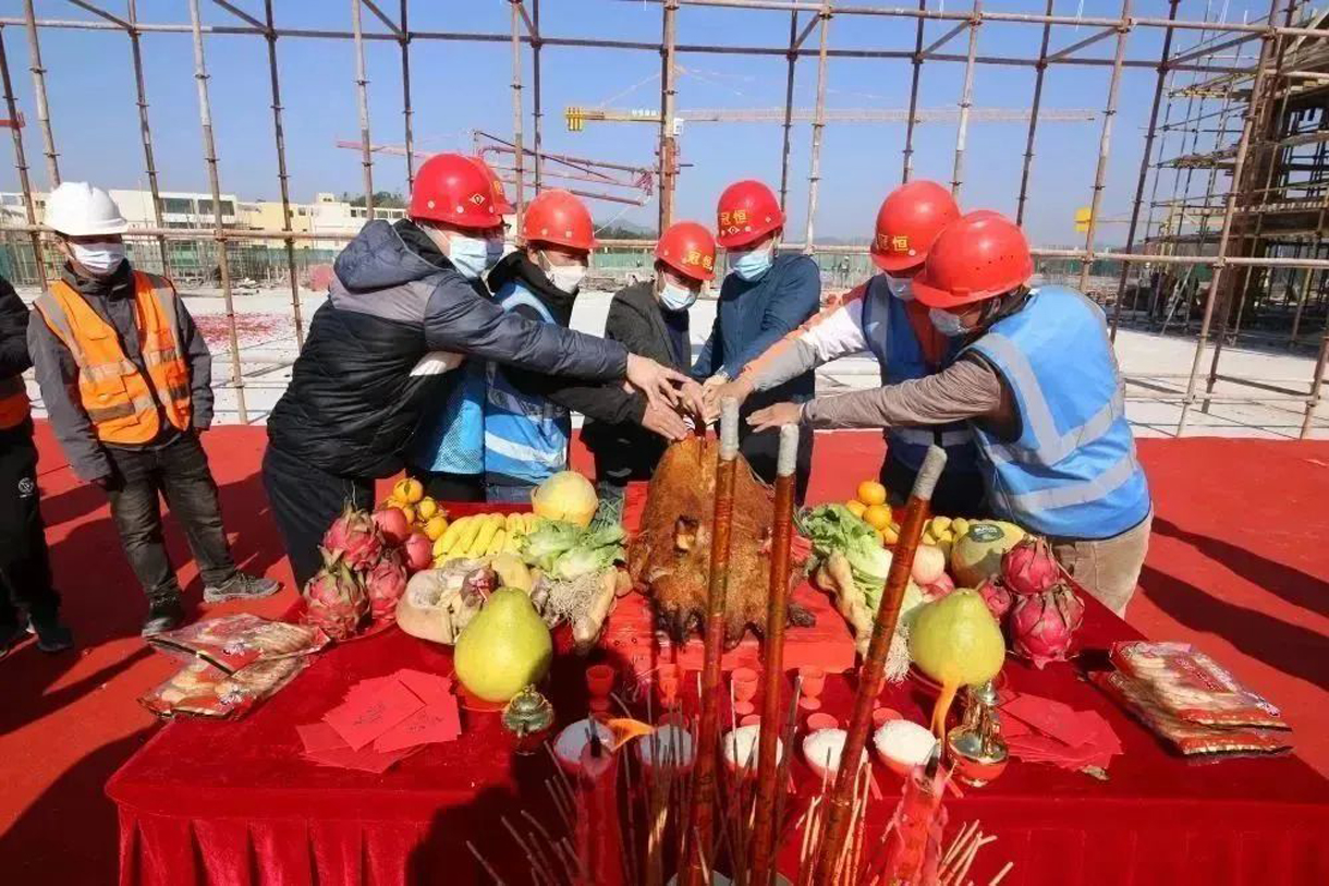 熱烈祝賀文英科技12號(hào)廠房建筑工程封頂大吉！！
