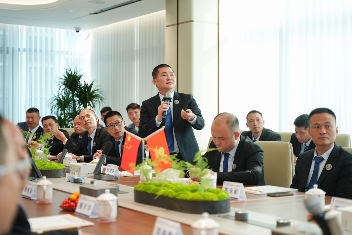 回首奮進(jìn)路，凝心啟征程。