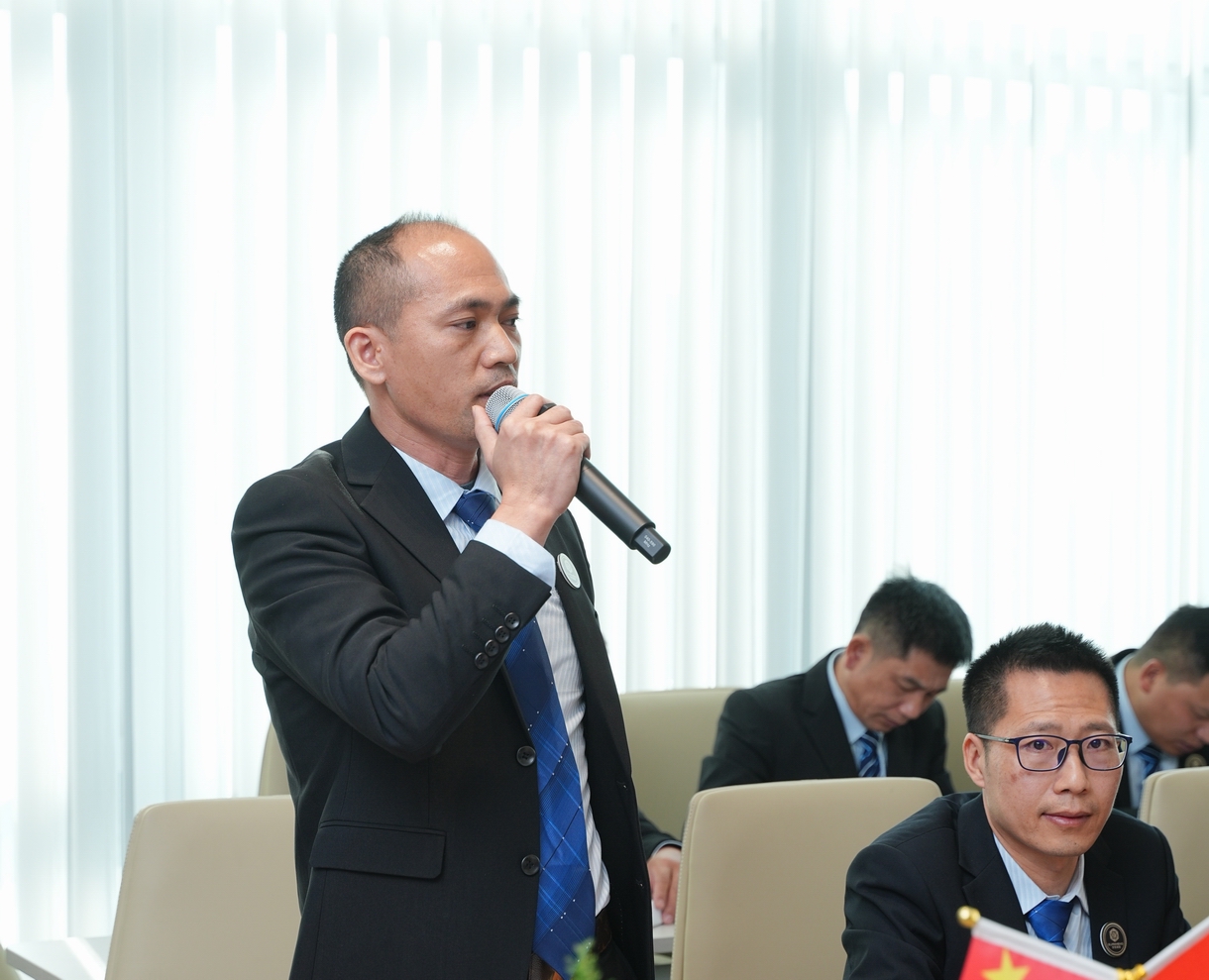 回首奮進(jìn)路，凝心啟征程。