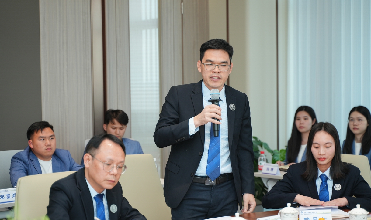 回首奮進(jìn)路，凝心啟征程。
