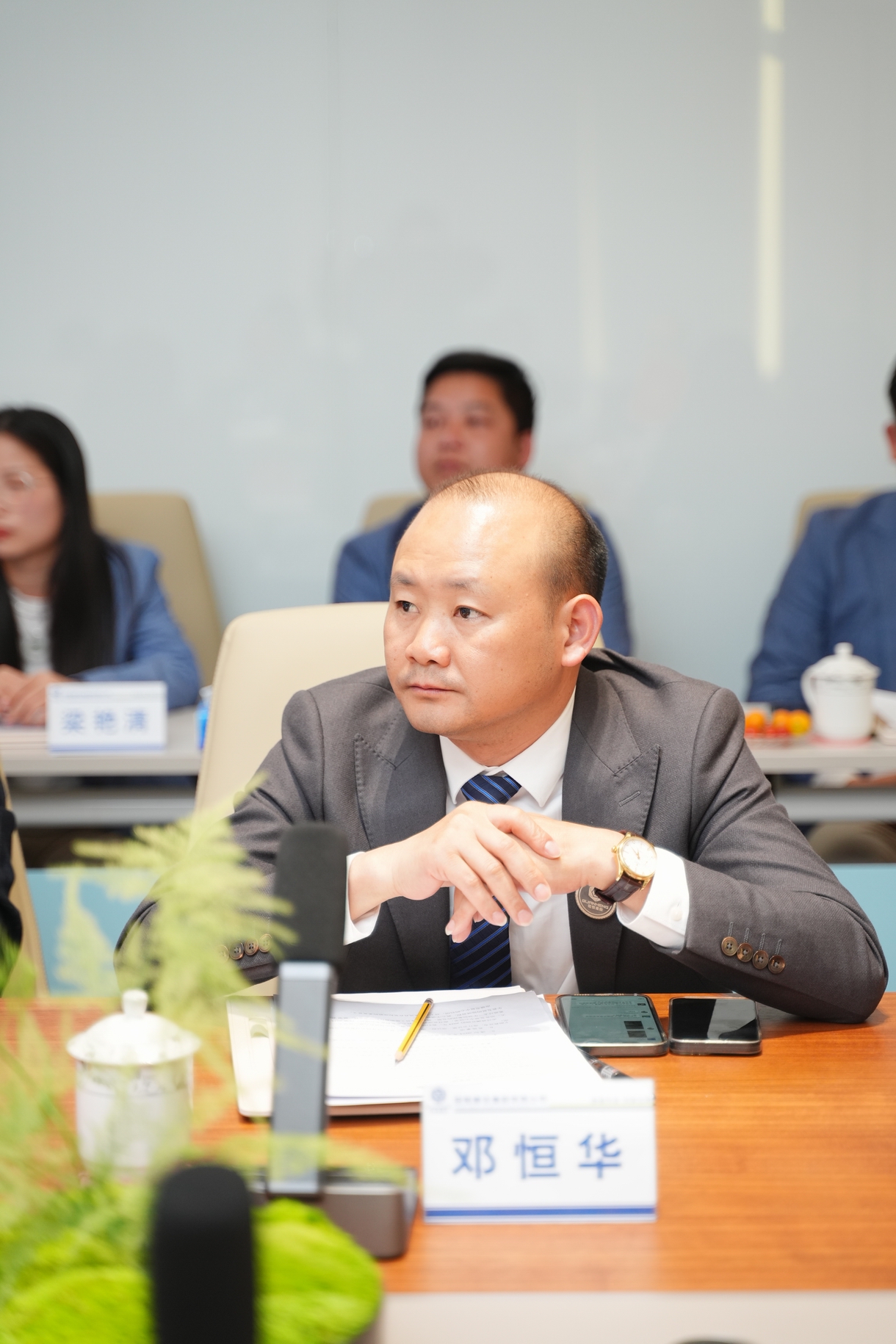 回首奮進(jìn)路，凝心啟征程。